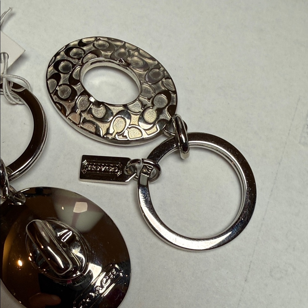 COACH Rare Silver Dual Key Fob. With Tags - Picture 7 of 8
